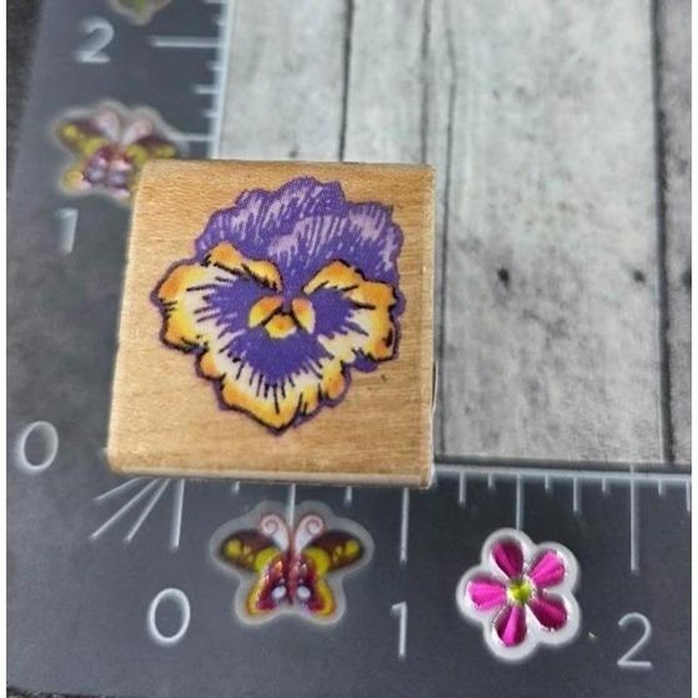 Stampendous Pansy Flower A102 1996 Rubber Stamp Wood #B13